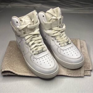 Nike Air Force 1 High